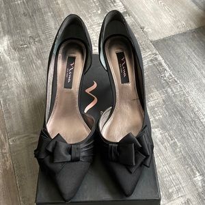 Nina dress shoes